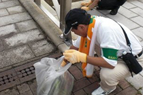白山ホタルの路の水路清掃